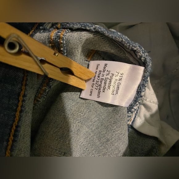 So skinny jeans size 1/25W NWT - Picture 8 of 9